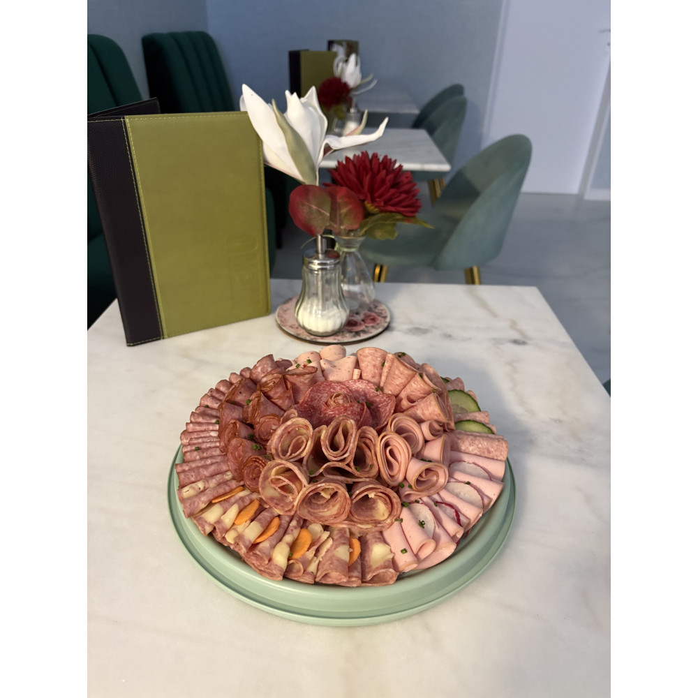 Wurstplatte für 5 Personen