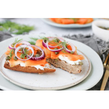 Lachsbrötchen (Symbolbild)